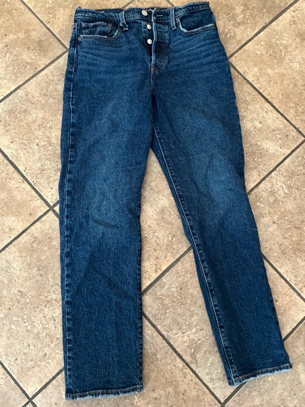 Levi's   Wedge Straight Dark Blue Denim Jeans with Tan Patch size 29